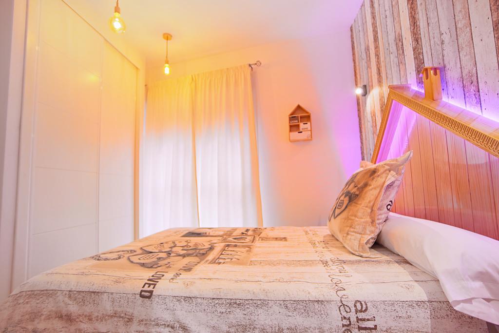 Apartamentos Momas La Casa De Mama Malaga Ngoại thất bức ảnh